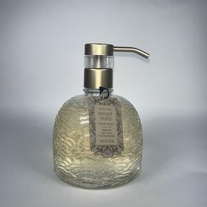 Aroma Aria Sunlit Yuzu Hand Wash Soap Glass Bottle